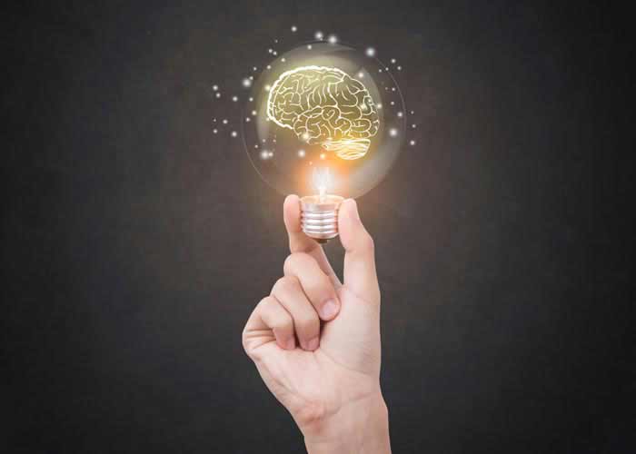 Mere end 40 års erfaring. Med en baggrund indenfor import, salg og godkendelse af USA biler, ved vi nøjagtigt hvordan vi skal hjælpe dig billigt